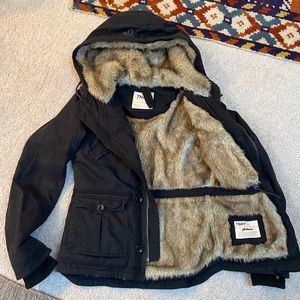 Aritzia TNA Platoon jacket faux fur